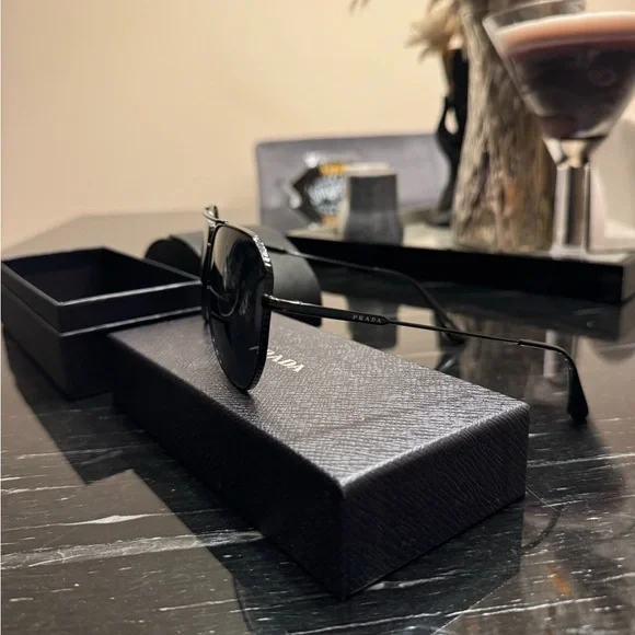 Prada Dark-Tinted Black Sunglasses display picture 3
